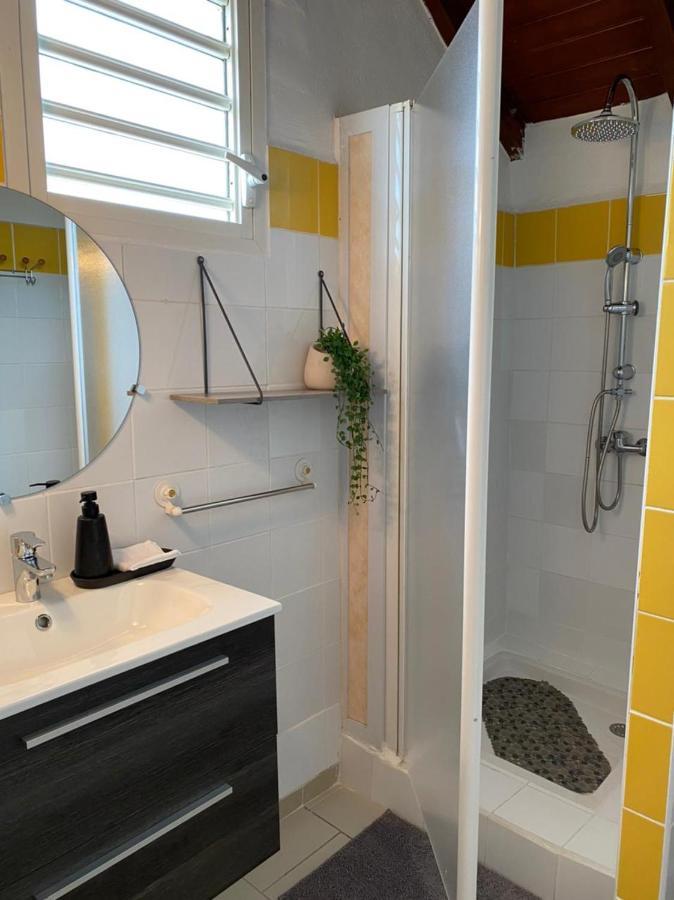 Chez Soul~Etage Entier Avec Vue Sur Mer Sainte-Rose Eksteriør billede