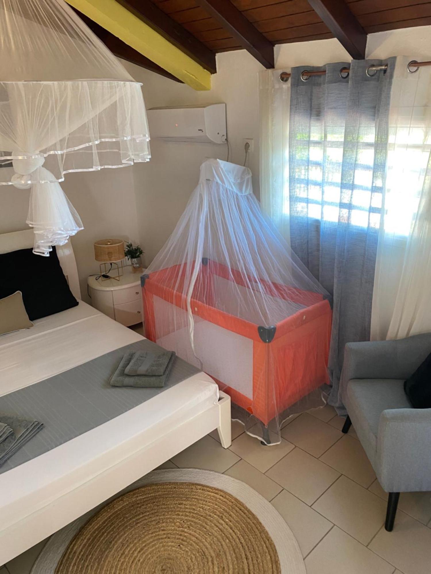 Chez Soul~Etage Entier Avec Vue Sur Mer Sainte-Rose Eksteriør billede